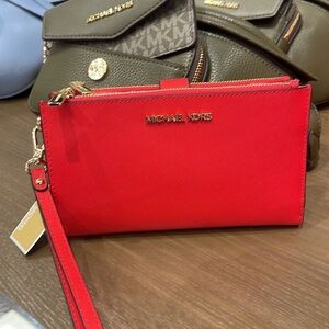 Michael Kors Jet Set Travel Large Double Zip Leather Wristlet phone holder NWT